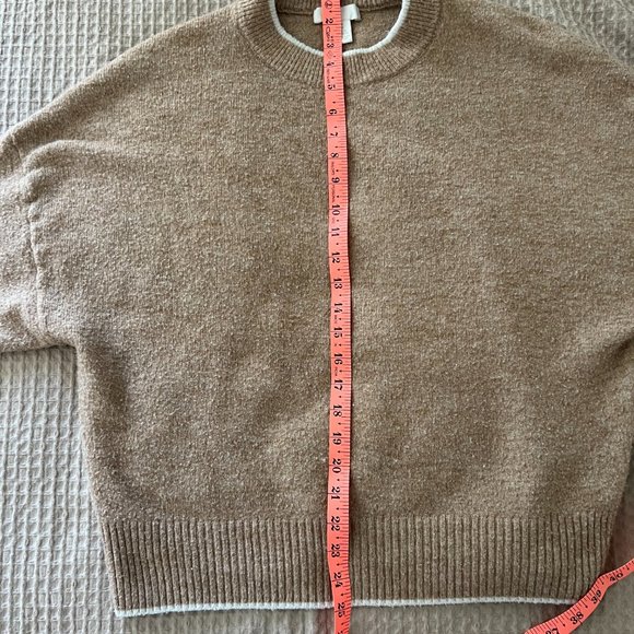 H&M | Mock Neck Tan sweater with White Edges - Picture 13 of 14